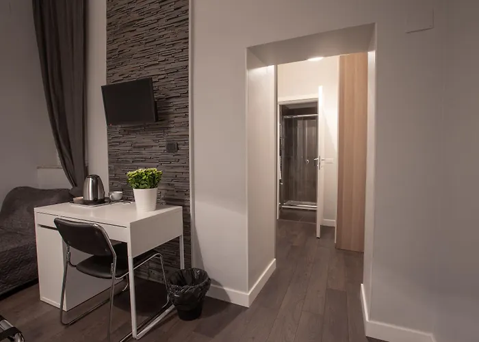 Oda ve Kahvaltı Maribea Center 4*